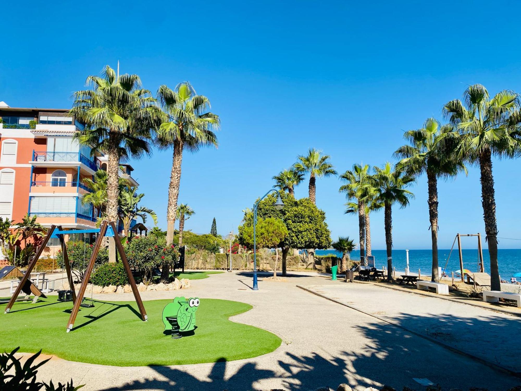 Apartament First Line Torrox Costa Zewnętrze zdjęcie